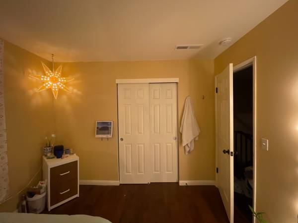 $950 / 1br - 100ft2 - Discounted Room in Community house in Petaluma (petaluma)63824142396417121