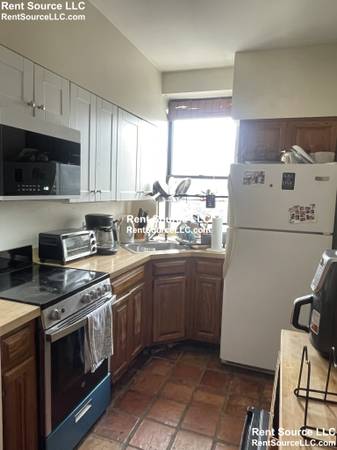 $2,200 / 1br - NO FEE - OCTOBER - OVERSIZED 1 BED W/ UNIT LAUNDRY -  HW Floors63810013672065123