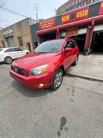2008 TOYOTA RAV4 - $4,200 (Bailey ave)63654711951105121