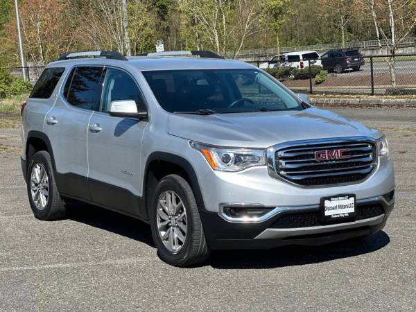 2017 GMC Acadia 4x4 4WD SLE 2  SUV de 4 puertas - $9,900 (Discount Motors LLC)63484948281857122