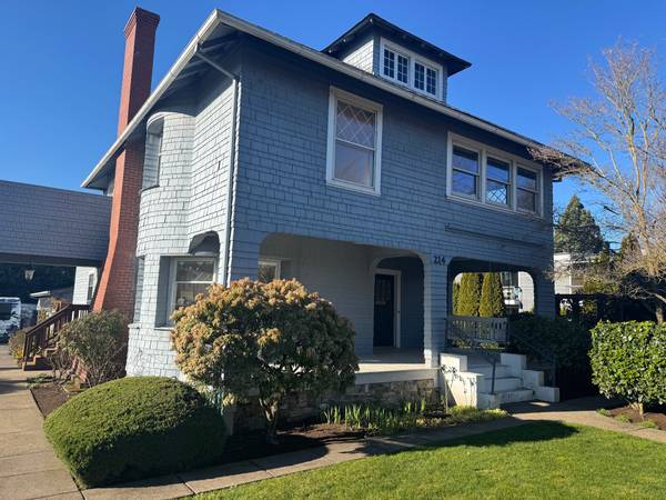 Vintage Style Office Building in Downtown Springfield 1