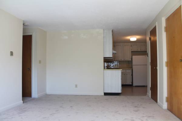 $2,650 / 2br - Close to Everyting - 2 bedroom with low upfront costs (Newton)63620394616963121