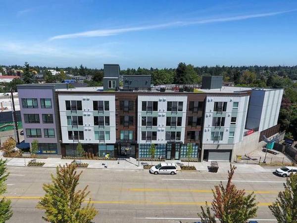 $1,499 / 372ft2 - Live/Work Spaces, Rooftop Spaces for Gathering & Entertaining (Green Lake)63850639363073122