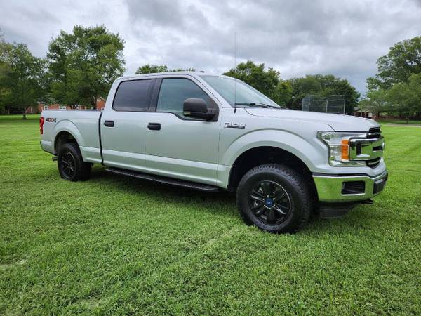2018 Ford F150 Crew Cab XLT Pickup 4D, 125k great shape - $16,999 (www.yorkmotorco.com)63613513025025122