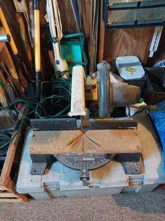 Herramientas sierra Dewalt - $50 (Metairie)63469934051969122