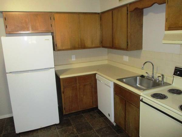 $880 / 1br - Amplio 1 dormitorio (1917 Tracy)63700527768321121