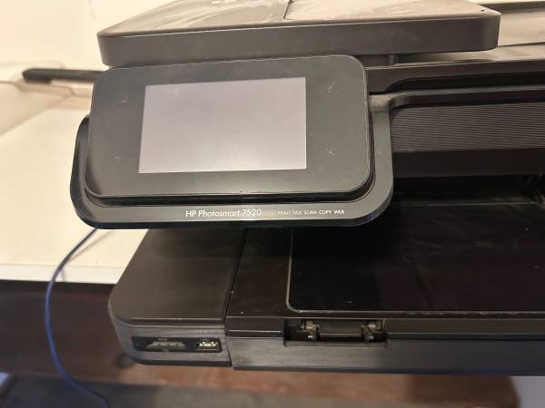 HP Photosmart 7520 printer 1
