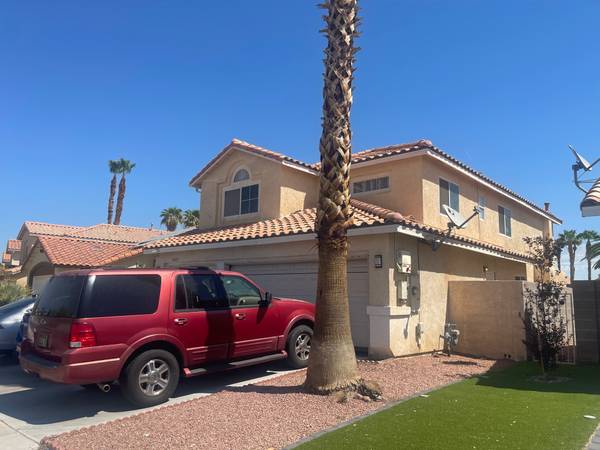 $495,000 / 4br - Excelente ubicación    4 habitaciones más ESTUDIO GRANDE (Silverado Ranch Las Vegas)63859499655043122