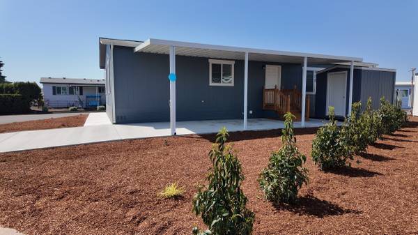 $174,999 / 2br - 1394ft2 - Sundial MHP Sp. #71664152177448835123