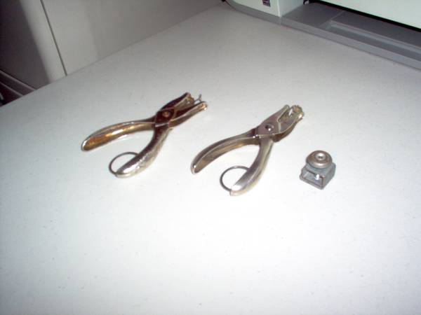 paper hole punchers, 3 of them 1