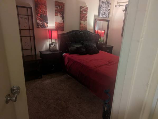 For rent $750 una persona $850 dos en Anaheim 1