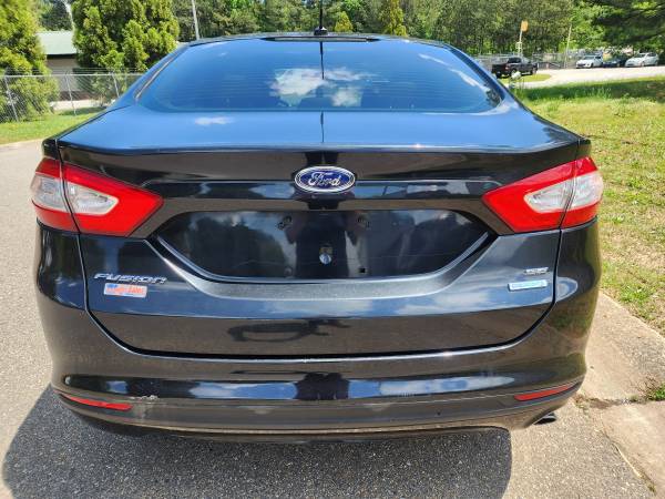 2014 Ford Fusion Drives Great!! - $4,600 (Cumming)63621273862529123