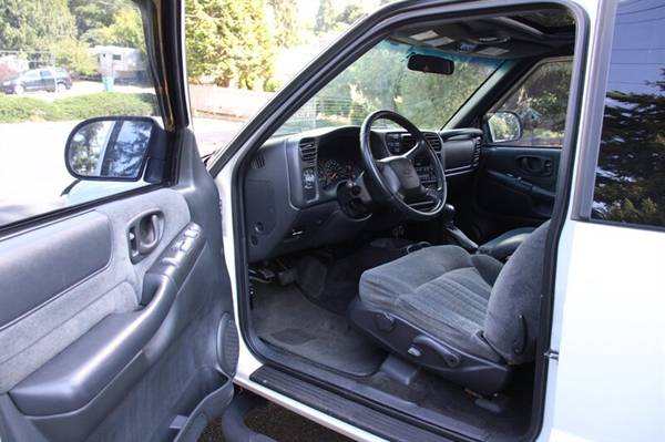 2002 Chevrolet Blazer LS 4X4 - $5,499 (Best Prices at Richs Car Corner)63473778562305124