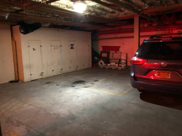 $375 Estacionamiento en Ridgewood disponible en alquiler en un garaje cubierto y vigilado (Ridgewood)63854193650689121