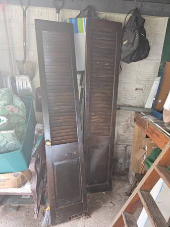 3 louver doors - solid pine- 16 1/2 × 88 1