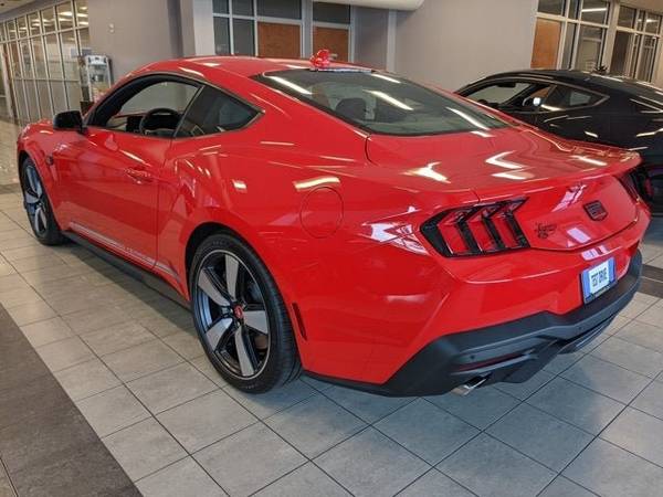 2025 *Ford* *Mustang* *GT Fastback* - $61,999 (Legacy Ford)63620341075713124