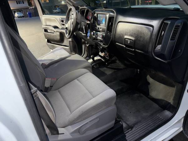 2019 Chevrolet Silverado 3500HD CC - Photo 9
