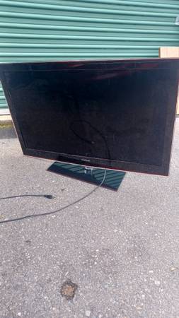50" TV 1