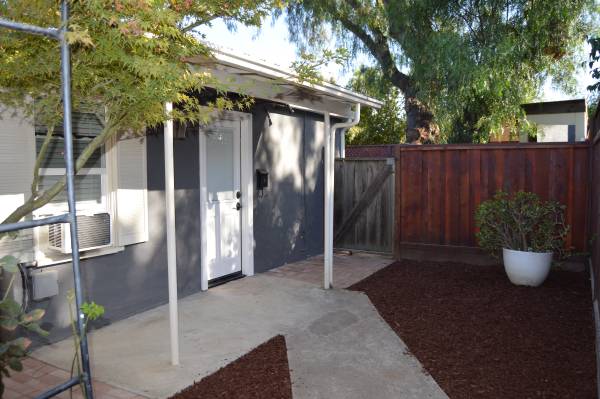 $3,000 / 1br - 400ft2 - 1br ADU, private backyard (campbell)63873442365699122