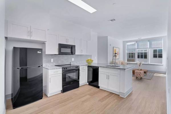 $2,268 / 2br - 814ft2 - Your search ends here: Perfect 2 BR, 814 Sq Ft spaces! (Gaithersburg - Minutes to Shopping, Dining, Local Services)63896156291458124