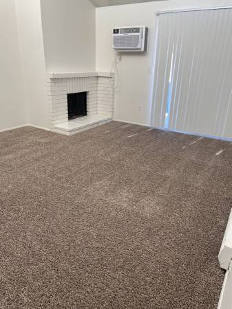 $1,424 / 2br - 949ft2 - Enjoy the last of summer in our sparkling pool! (Kennewick,WA)63624250932867122