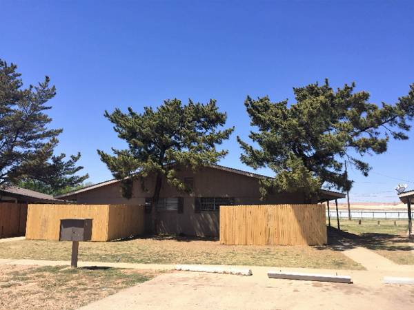 2 Bedroom 1 bath Apartment 1