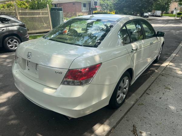 2009 Honda Accord EX-L cargado - $6,000 (Queens)63614805353217124
