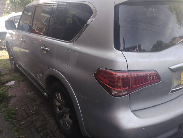 2011 INFINITY QX56 - $8,500 (Hillside)63619112285697123