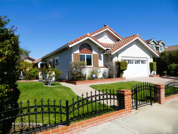 $7500.00 / 3br - 1910ft2 - Spacious remodeled home in wonderful neighborhood! Walk to park63847324591105120