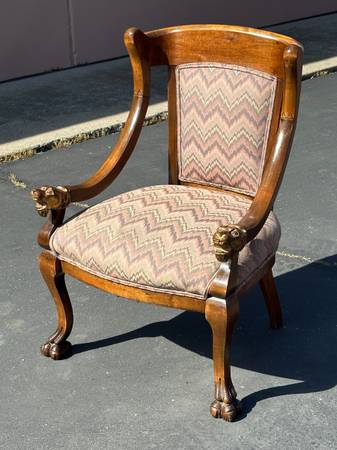 CHAIR ANTIQUE - $250 (modesto)63471027698817120