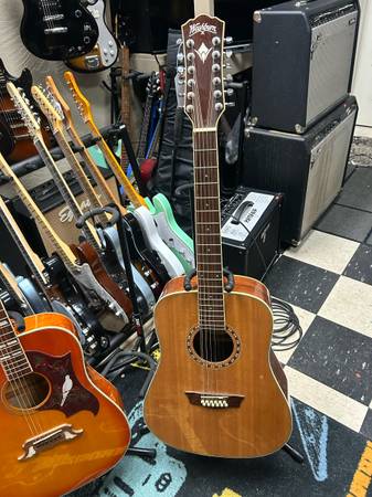 Washburn 12 string 1