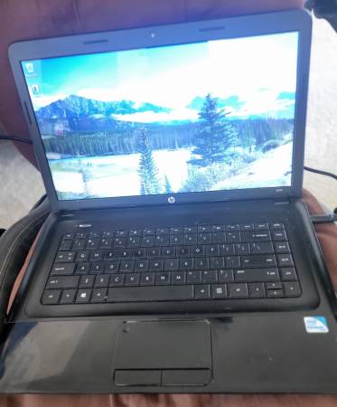 HP2000 Laptop 1