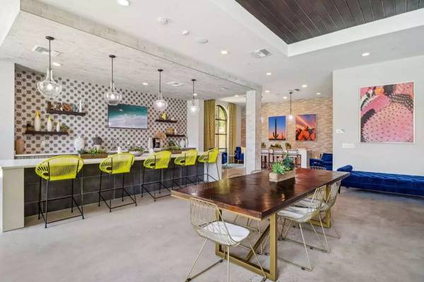 $3,198 / 2br - 1093ft2 - Our serene, garden-style 2 bed, 2 bath is waiting for you! 1093 sqft (Camarillo)63800474577283123