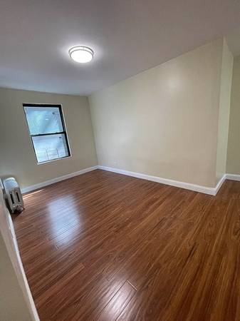 $1,500 / 2br - Apartamento encantador de 2 habitaciones en Concourse Village (10451)63689645752067120