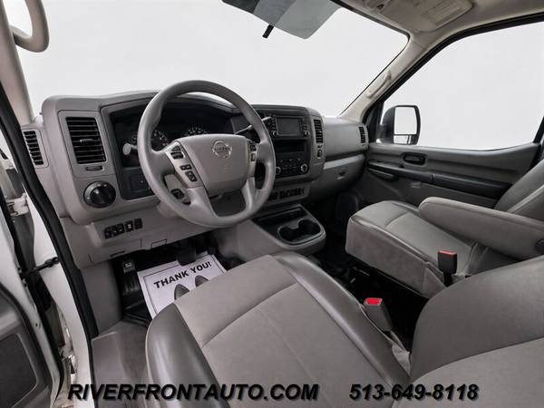 2018 Nissan NV 1500 SV - Photo 9