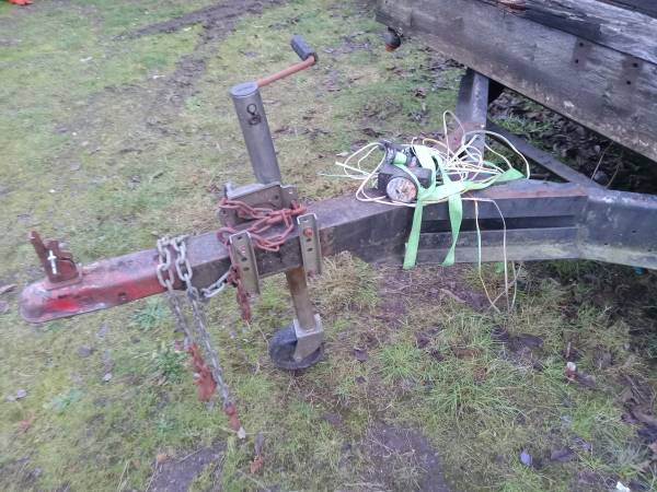 Utility Trailer - $300 (Port Orchard)63440630706563123