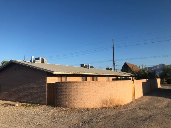 $1,200 / 2br - 875ft2 - ALL UTILITIES PAID (Tucson)63675099341059120