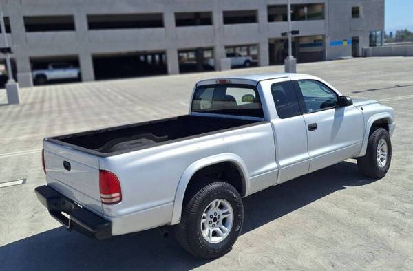 2001 Dodge Dakota Sport 4x4-título limpio funciona excelente-paquete de remolque - $4,995 (san jose norte)63624035360131124