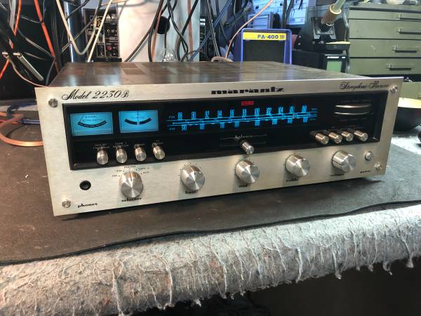Marantz Model 2230-B Stereo Receiver 1