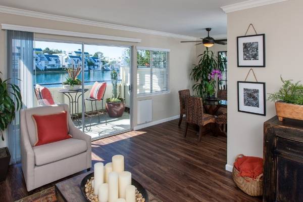 $3,667 / 1br - Non-smoking community, Waterfront Unit, Washer & Dryer in Unit (foster city)63989800019714120