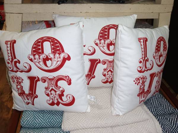 new LOVE pillow 1