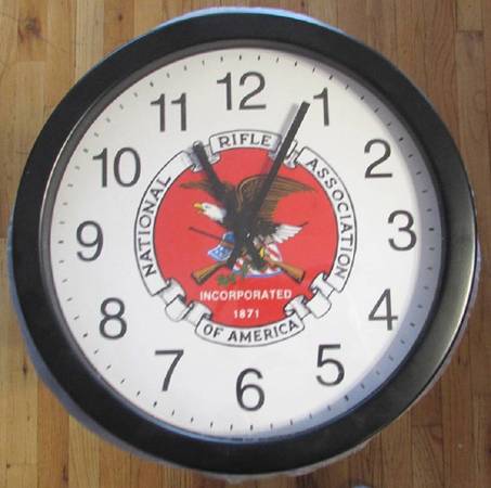 National R ifle Association Clock NRA 1