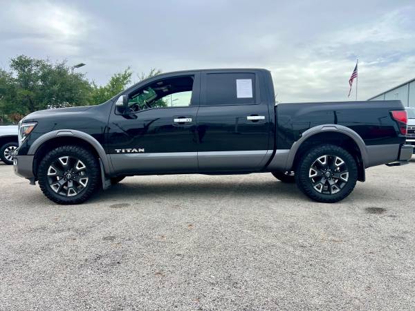 2023 Nissan Titan Platinum Reserve - Photo 4