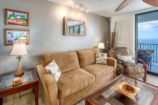 $169 / 1br - Direct Ocean Front, Breathtaking Top Floor Views, Central AC! (Kihei, HI)63939664164227121