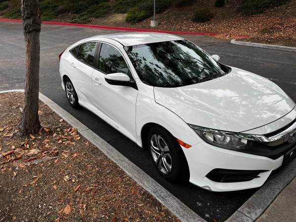 Honda Civic - $15,000 (Mira Mesa)63440215854209123
