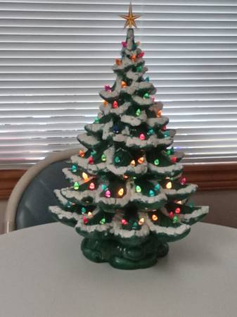 Atlantic Mold Green Ceramic Christmas Tree Flocked Musical Silent Nigh 1