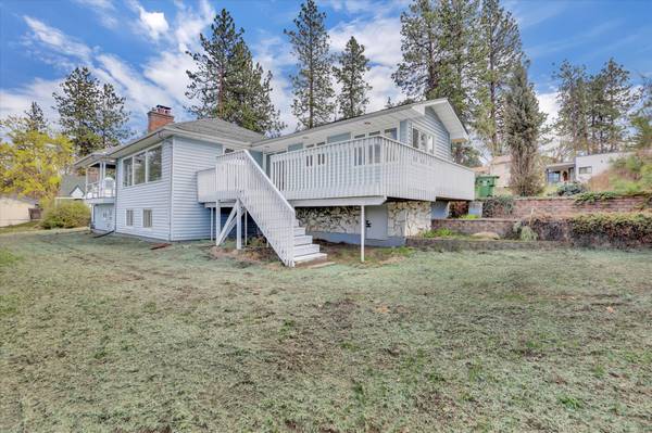 PENDING! South Hill Gem – Updated Home with Views & Space 1