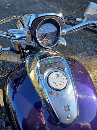 9cruiser motorcycle 1