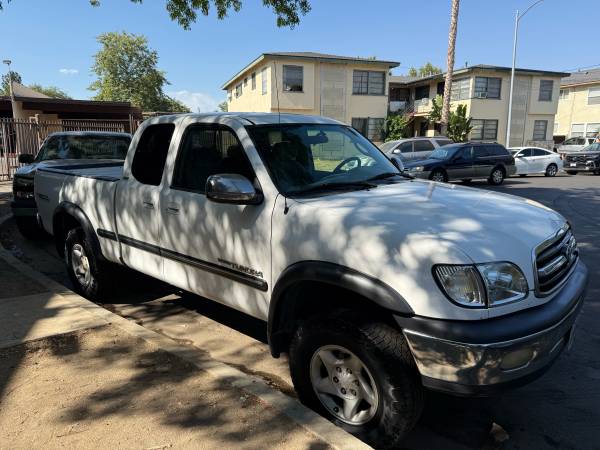 2002 Toyota Tundra SR5 TRD - $6,400 (Winnetka)63624563031937124