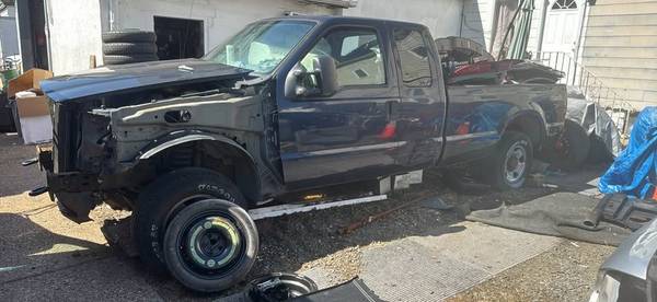 2006 F250 Super Duty for parts 1